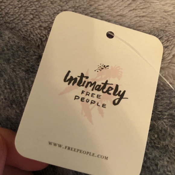 Free People Cashmere crop XS NWT - Picture 5 of 6